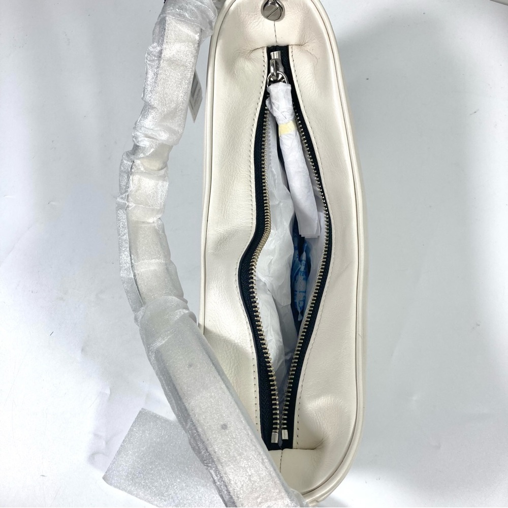 Marc Jacobs Tempo Baguette Leather Shoulder Bag in Cotton Color NEW H903L01SP22 - Picture 14 of 16